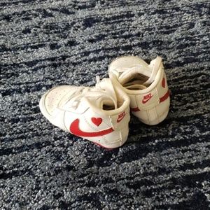 NIKE infant sneakers
